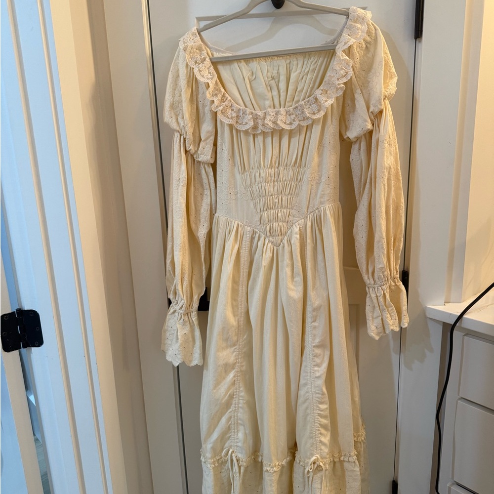 Elegant Cream Lace Dress lace made L